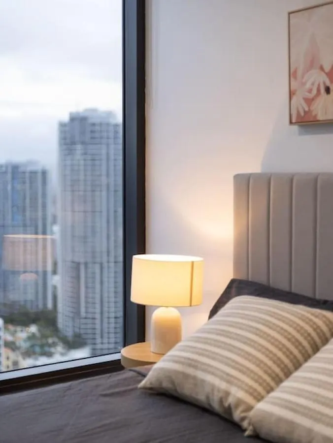 Location Oceanview Luxury 1Br Apt Steps To Beach Gold Coast Apartmán